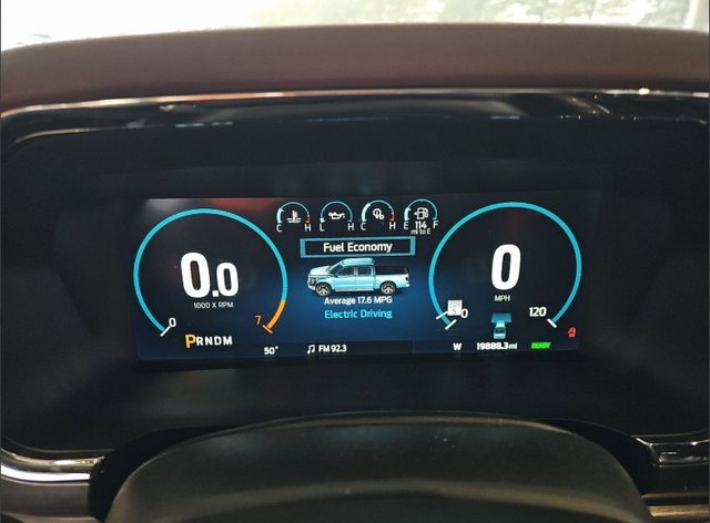 Used 2023 Ford F150 Lariat w/ Max Trailer Tow Package image 14