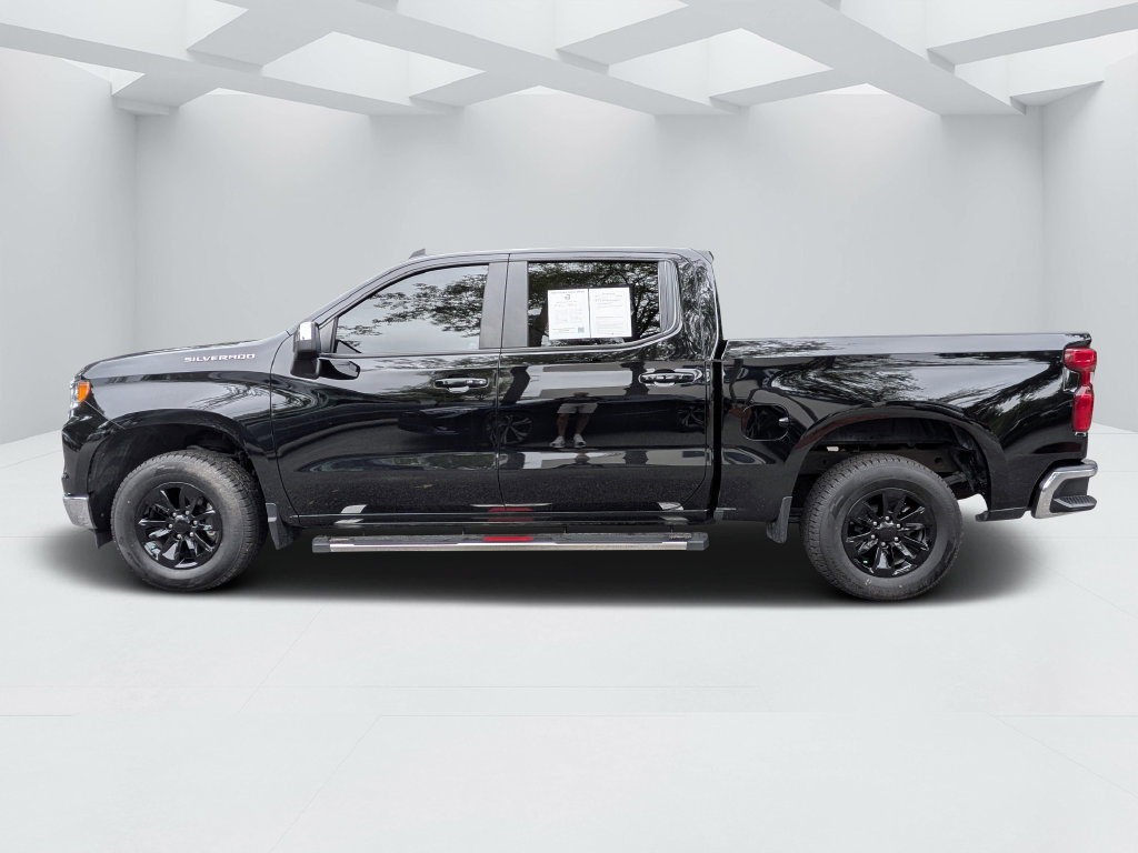 Used 2025 Chevrolet Silverado 1500 LT RWD image 6