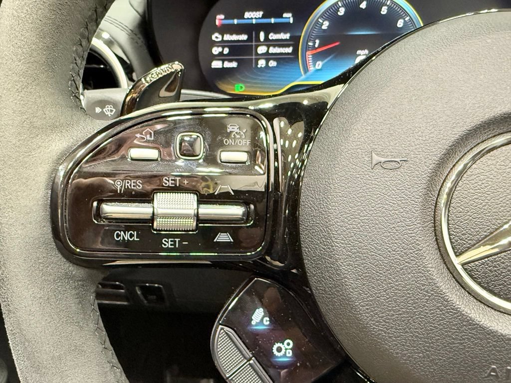Used 2020 Mercedes-Benz AMG GT R image 34