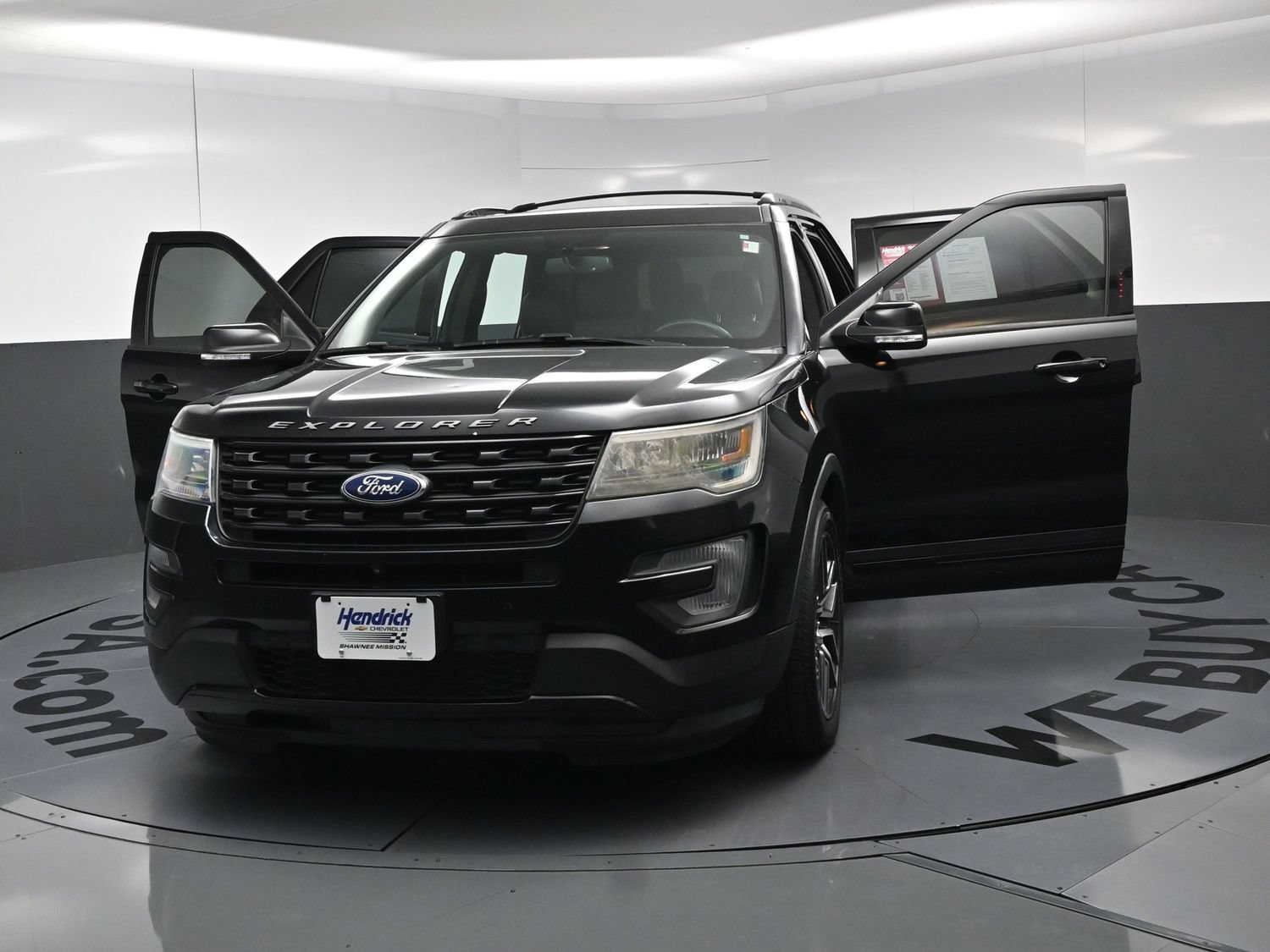 Used 2017 Ford Explorer Sport w/ Equipment Group 401A AWD/4WD image 16