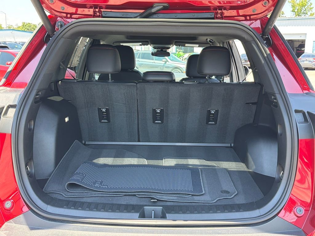 Used 2026 Chevrolet Equinox RS w/ Convenience Package III FWD image 11