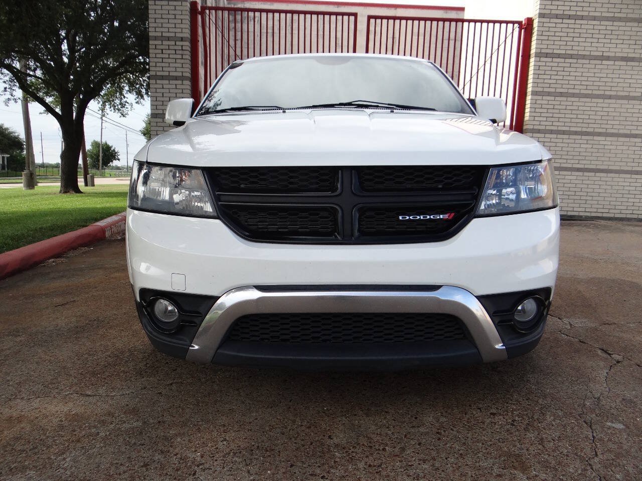 Used 2017 Dodge Journey Crossroad FWD image 10