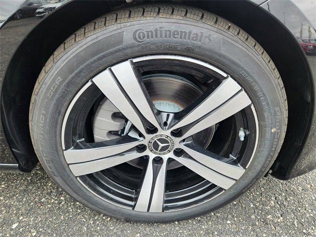 Used 2025 Mercedes-Benz C 300 4MATIC Sedan image 18