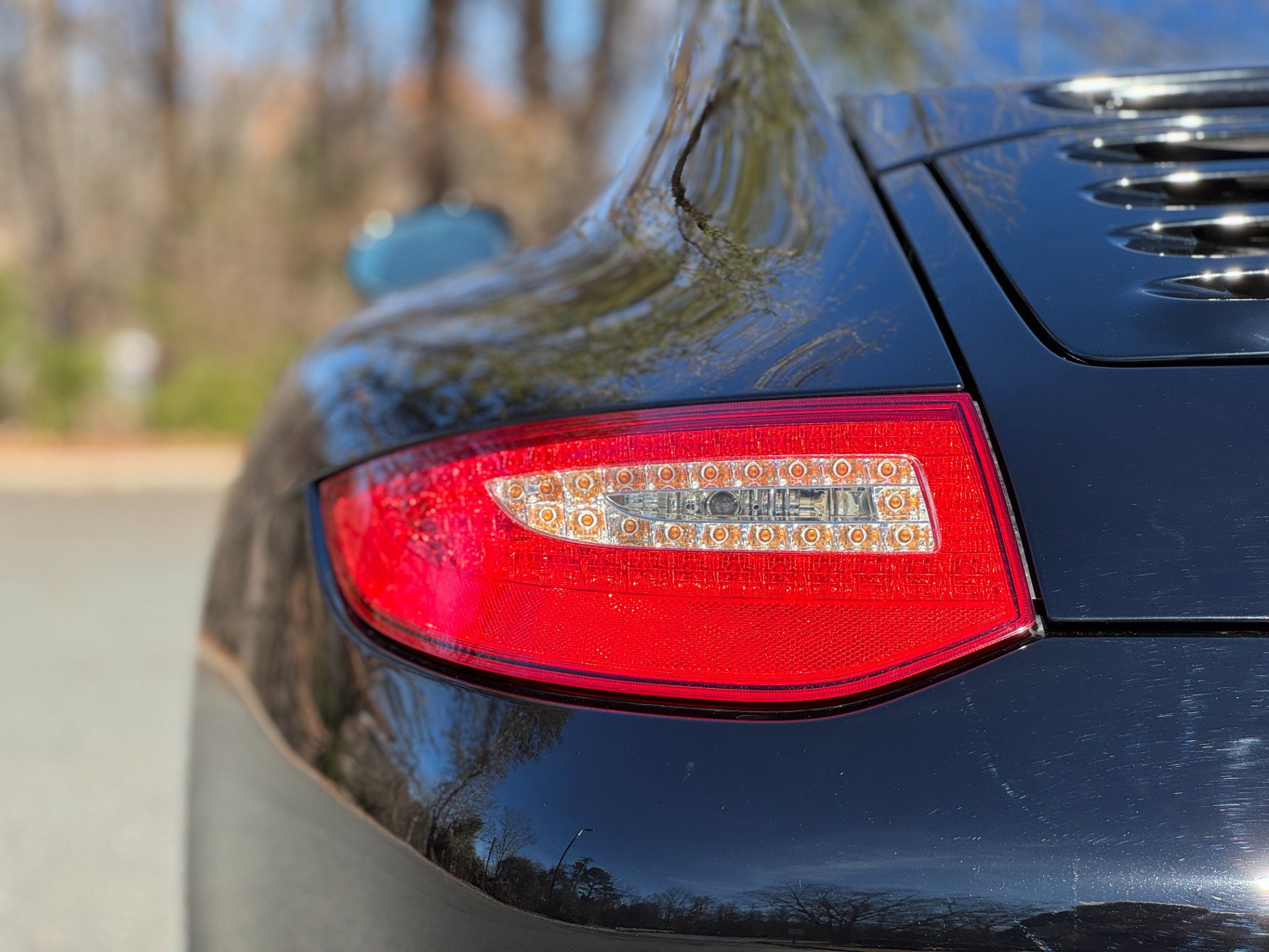 Used 2011 Porsche 911 GT3 RS image 19