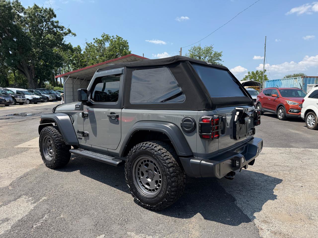 Used 2021 Jeep Wrangler Sport AWD/4WD image 8