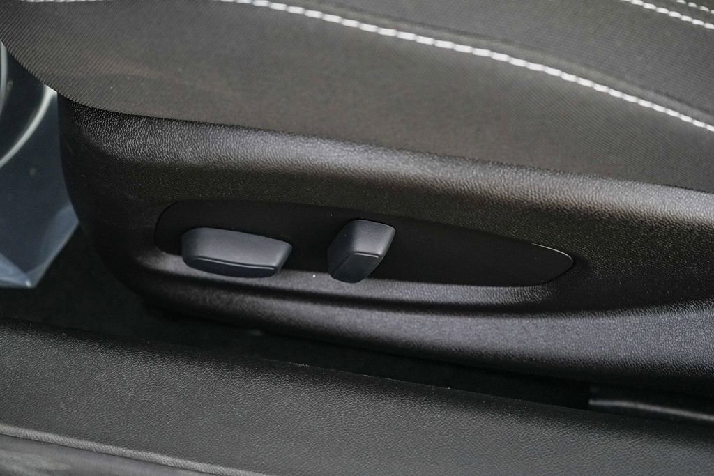Used 2017 Chevrolet Camaro SS RWD image 24
