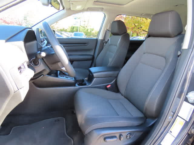 Used 2025 Honda CR-V EX image 12