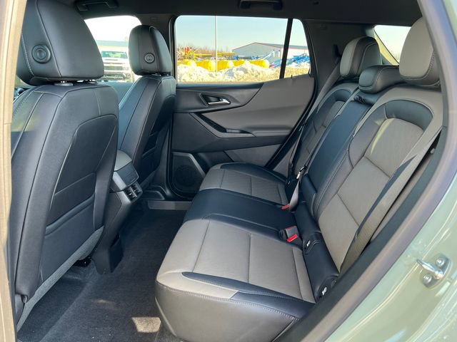 New 2026 Chevrolet Equinox LT image 4