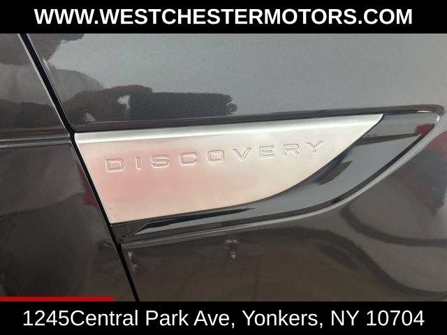 Used 2018 Land Rover Discovery HSE AWD/4WD image 11