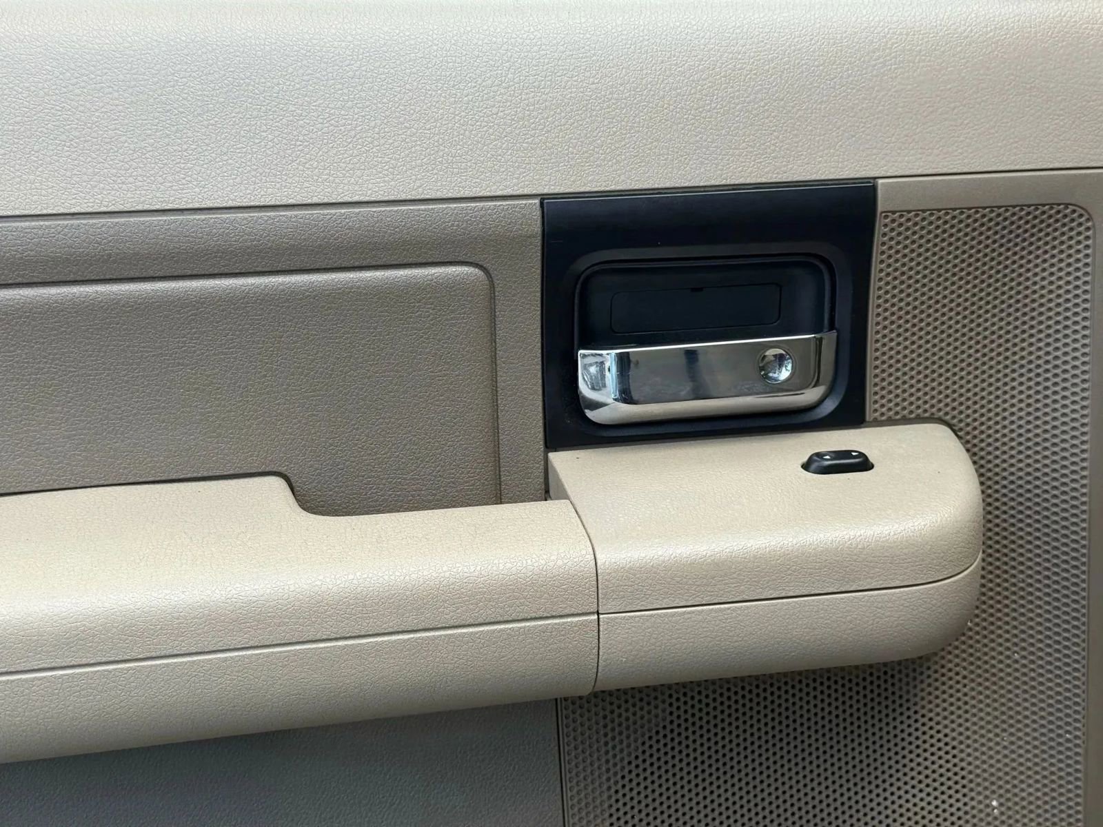 Used 2007 Ford F150 XLT image 36