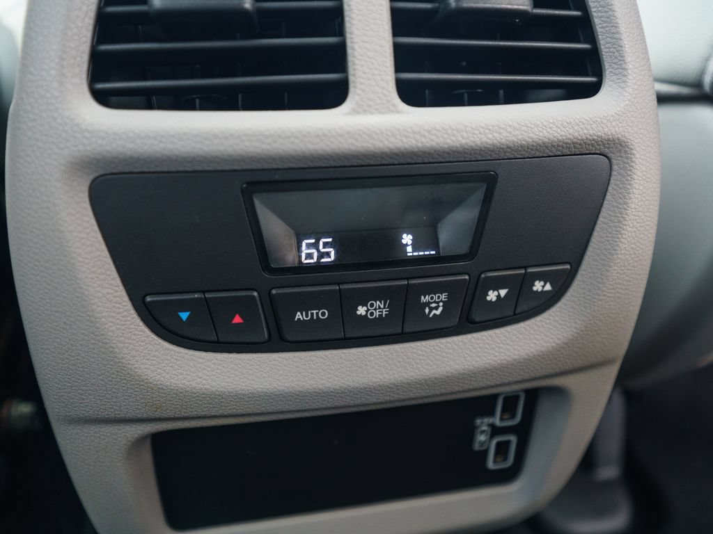 Used 2019 Honda Pilot EX-L image 42
