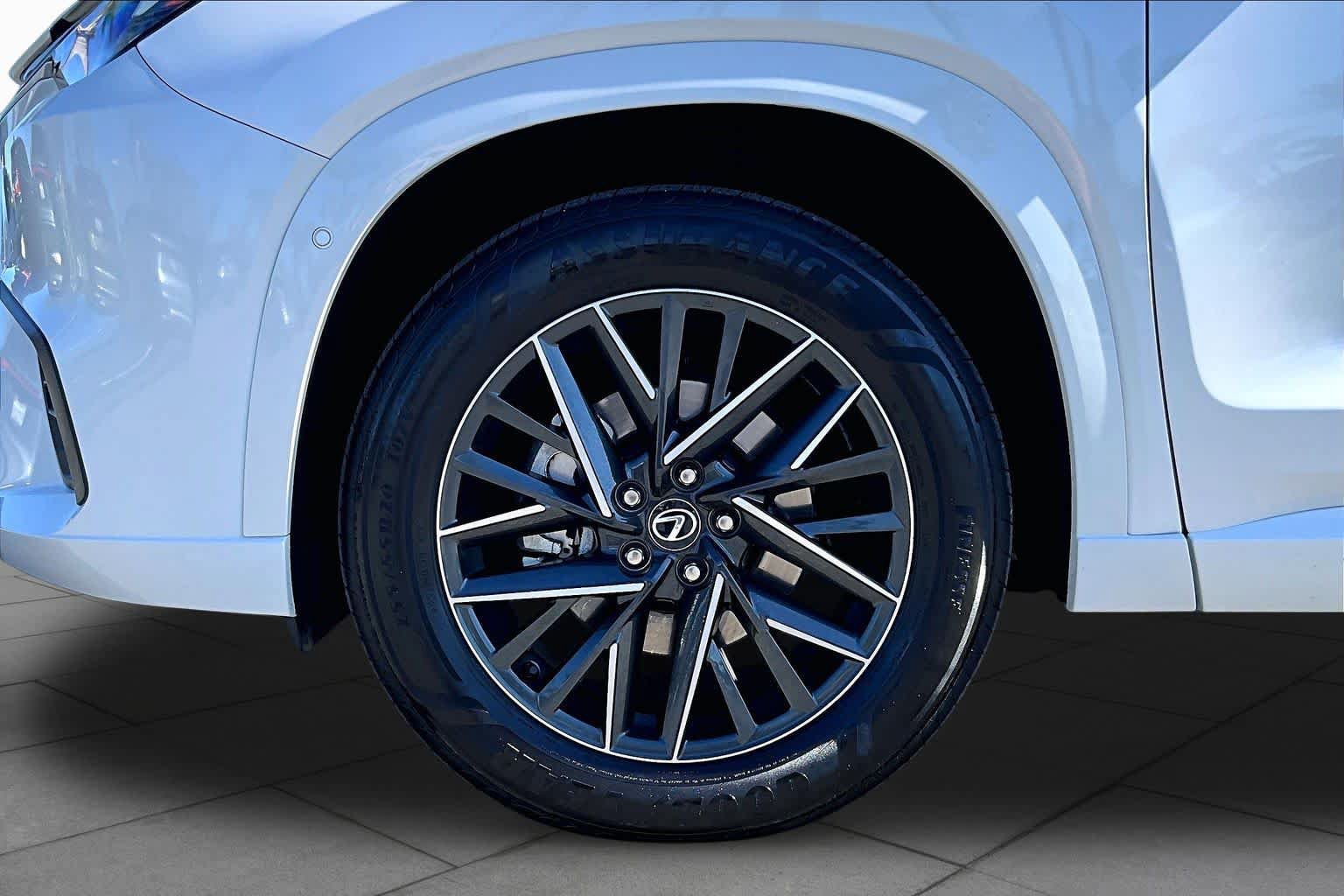 Certified 2024 Lexus TX 350 AWD w/ Captains Chair Package image 10
