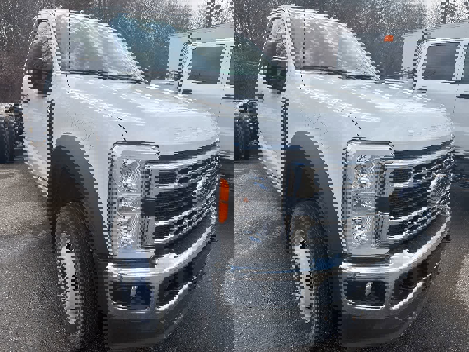 Used 2023 Ford F450 XLT w/ XLT Value Package image 17