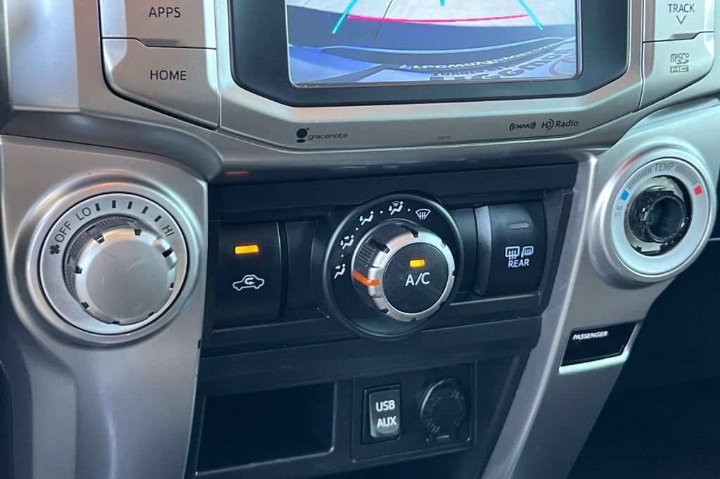 Certified 2018 Toyota 4Runner SR5 AWD/4WD image 23