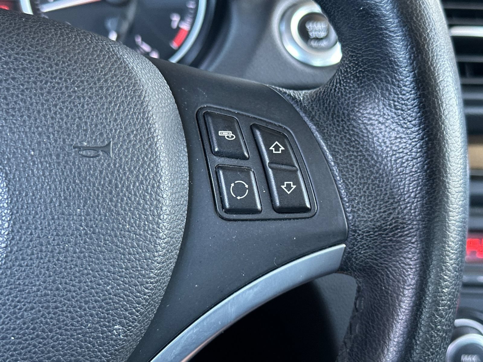 Used 2012 BMW 128i Coupe RWD image 24
