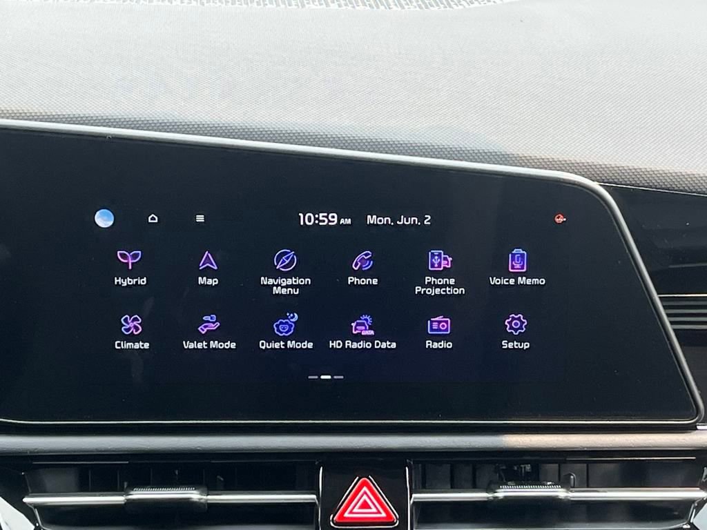 New 2025 Kia Niro EX image 23