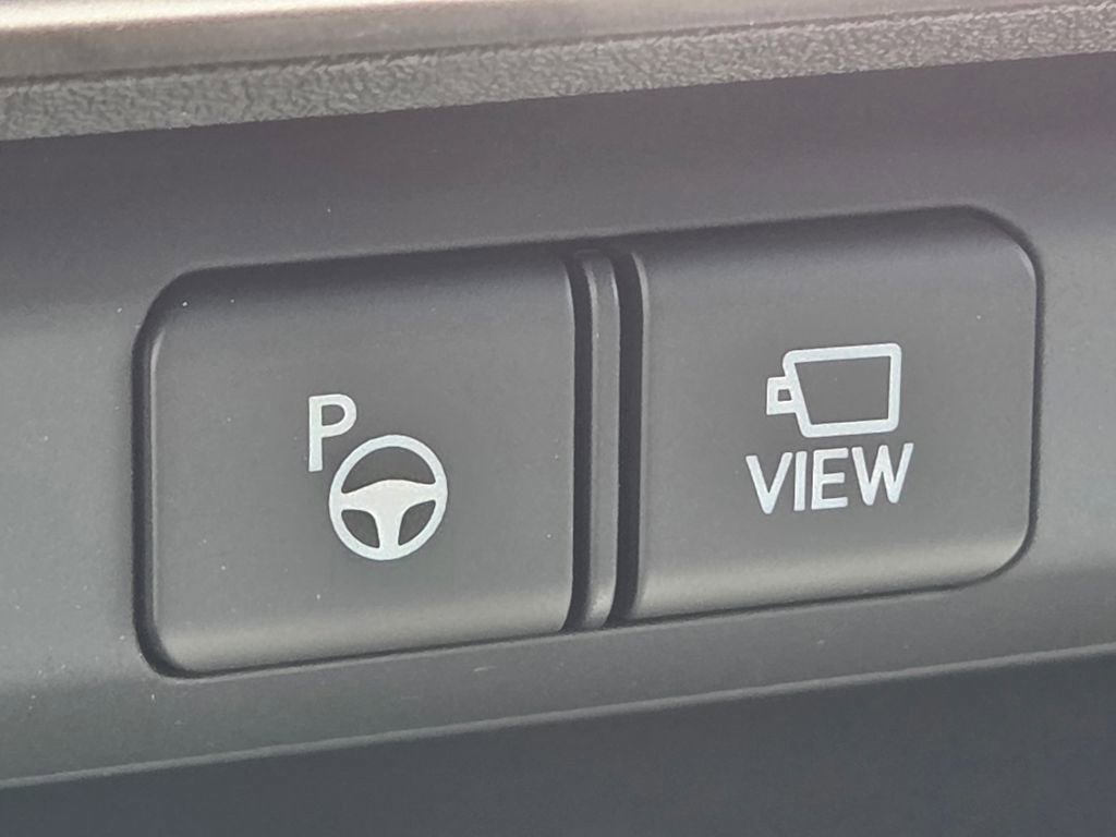 New 2026 Lexus RZ 450e AWD image 16
