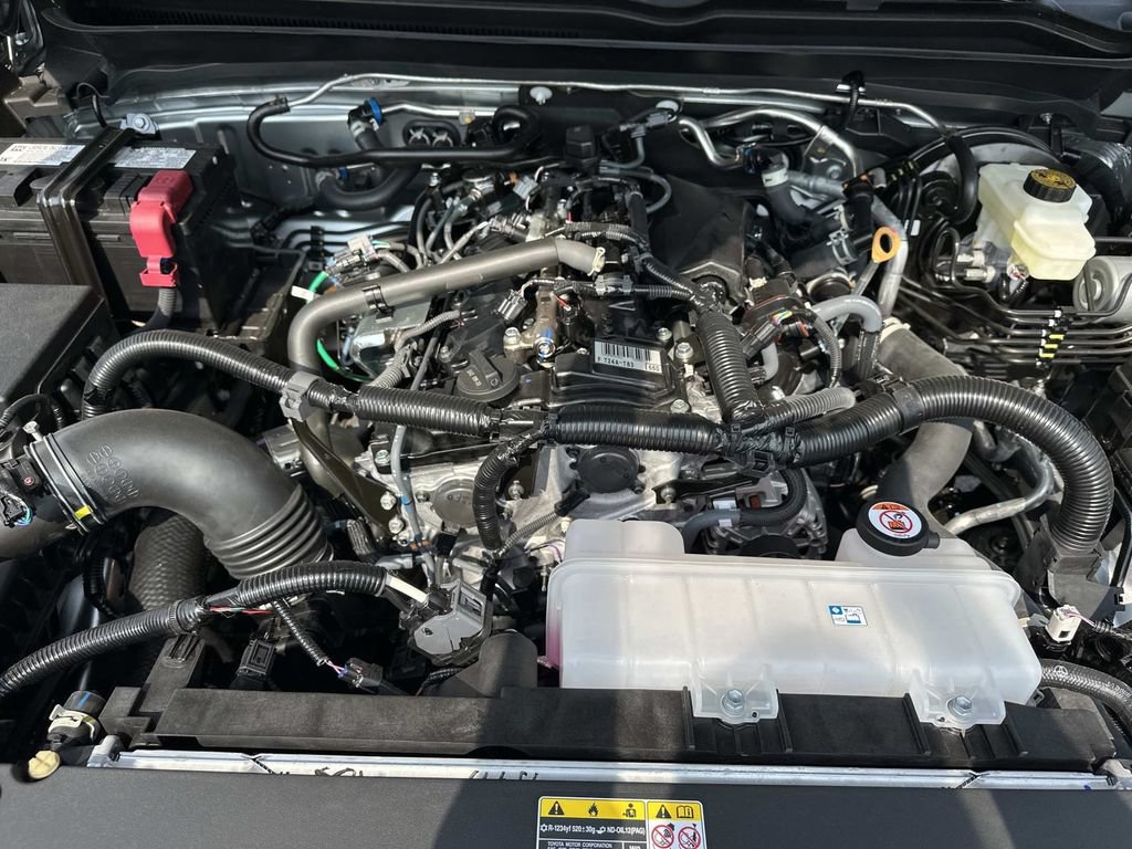 New 2026 Toyota Tacoma SR5 AWD/4WD image 10