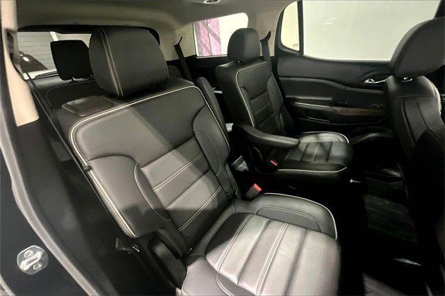 Used 2022 GMC Acadia Denali image 25