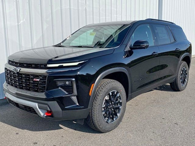 New 2026 Chevrolet Traverse Z71 w/ Driver Confidence Package image 3