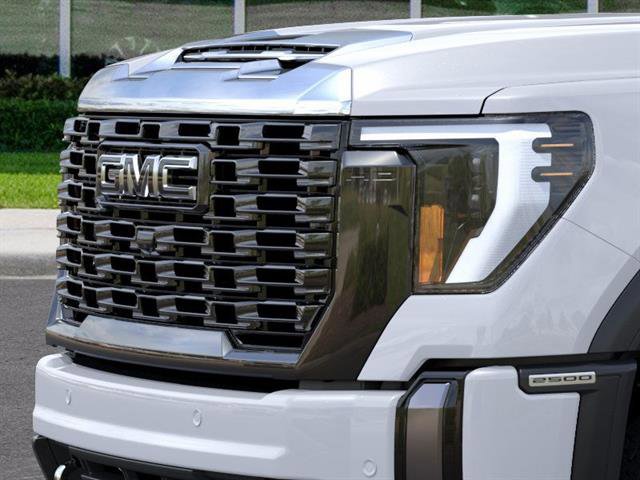 New 2026 GMC Sierra 2500 Denali Ultimate w/ LPO, Black Badging Package image 13