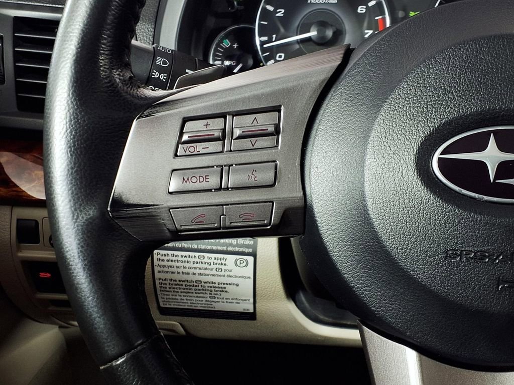 Used 2011 Subaru Outback 3.6R Limited AWD/4WD image 18