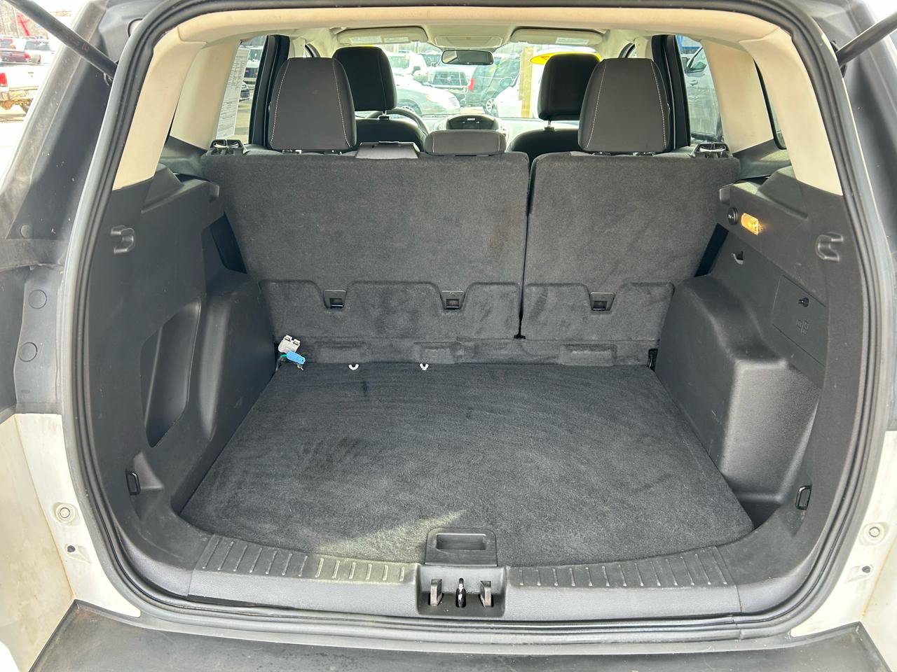 Used 2017 Ford Escape SE AWD/4WD image 17