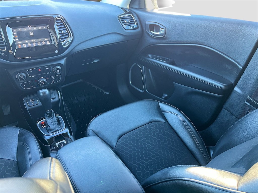 Used 2020 Jeep Compass Latitude image 21