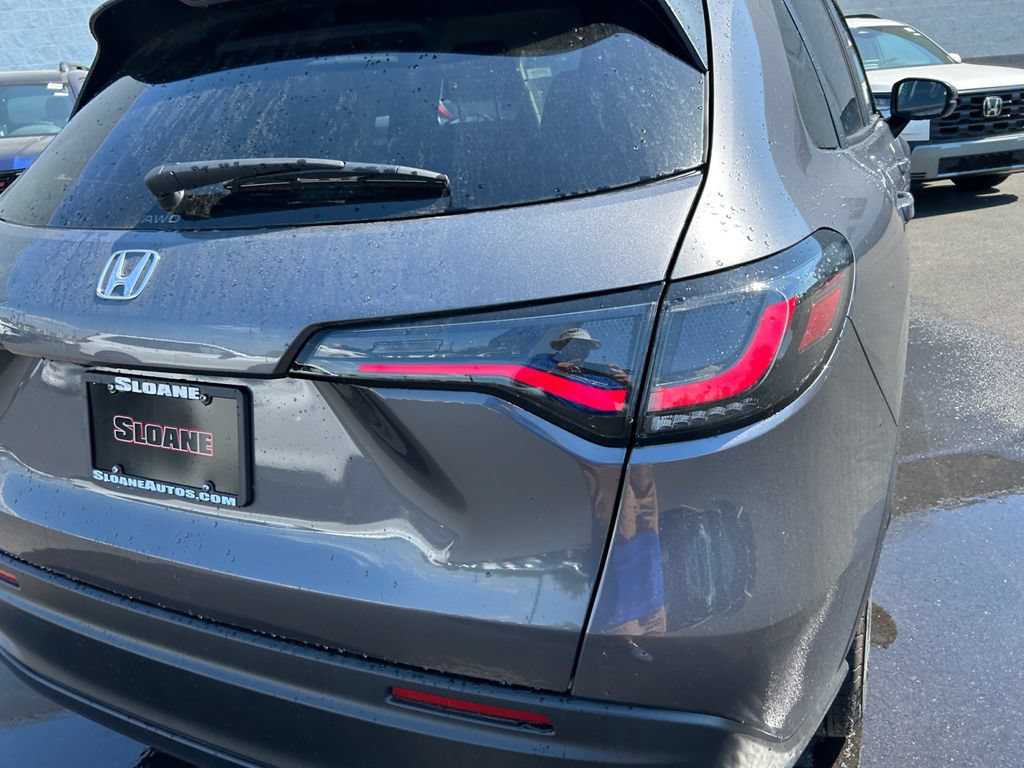 New 2027 Honda HR-V LX image 16