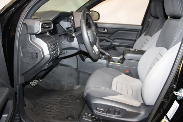 Used 2024 Toyota Tacoma TRD Sport w/ TRD Sport Upgrade Package AWD/4WD image 8