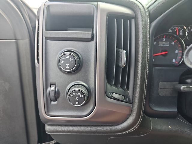 Used 2015 GMC Sierra 1500 SLE w/ All-Terrain Package AWD/4WD image 22