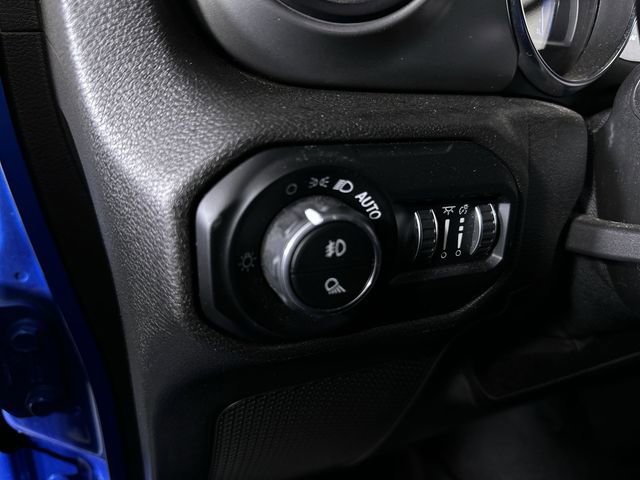 Used 2021 Jeep Gladiator Willys image 18