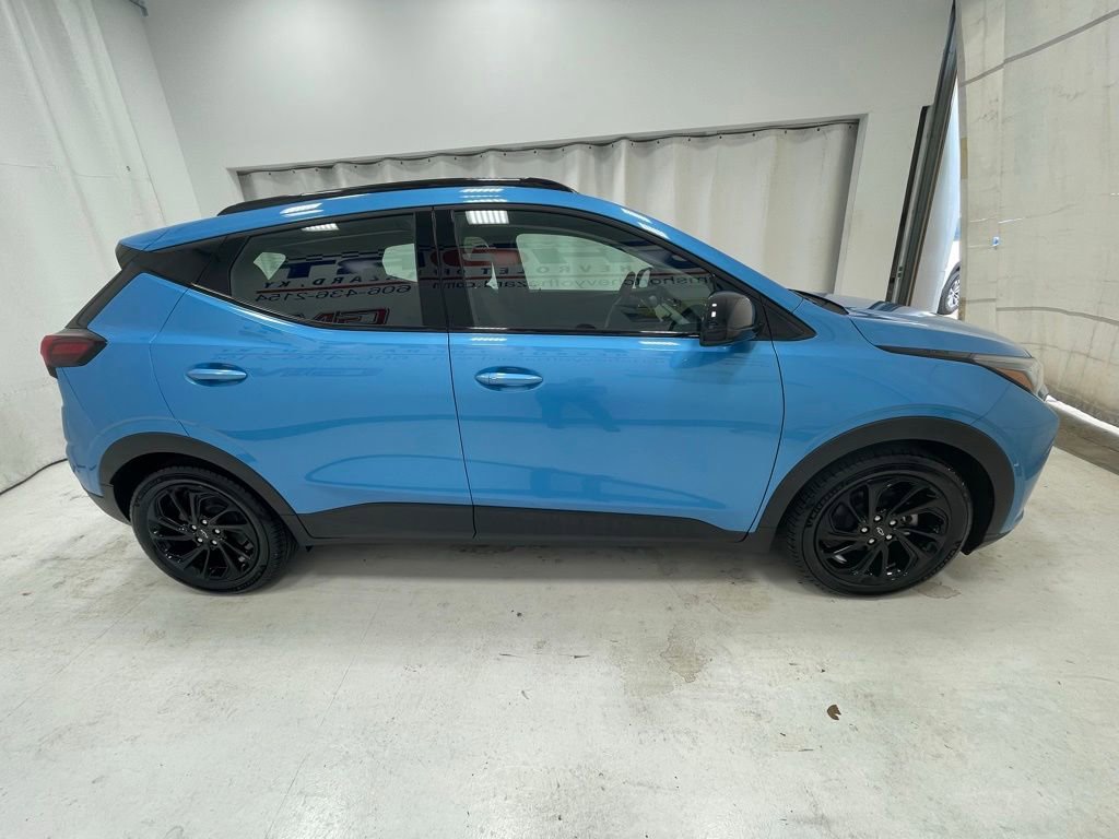 New 2027 Chevrolet Bolt RS w/ Technology Package FWD image 4