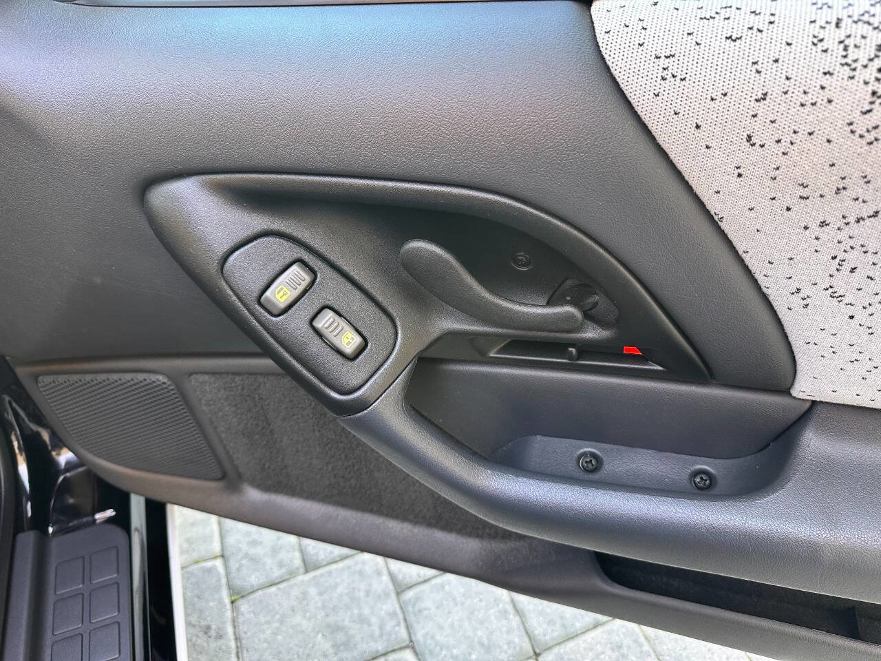 Used 1993 Chevrolet Camaro Z28 RWD image 62