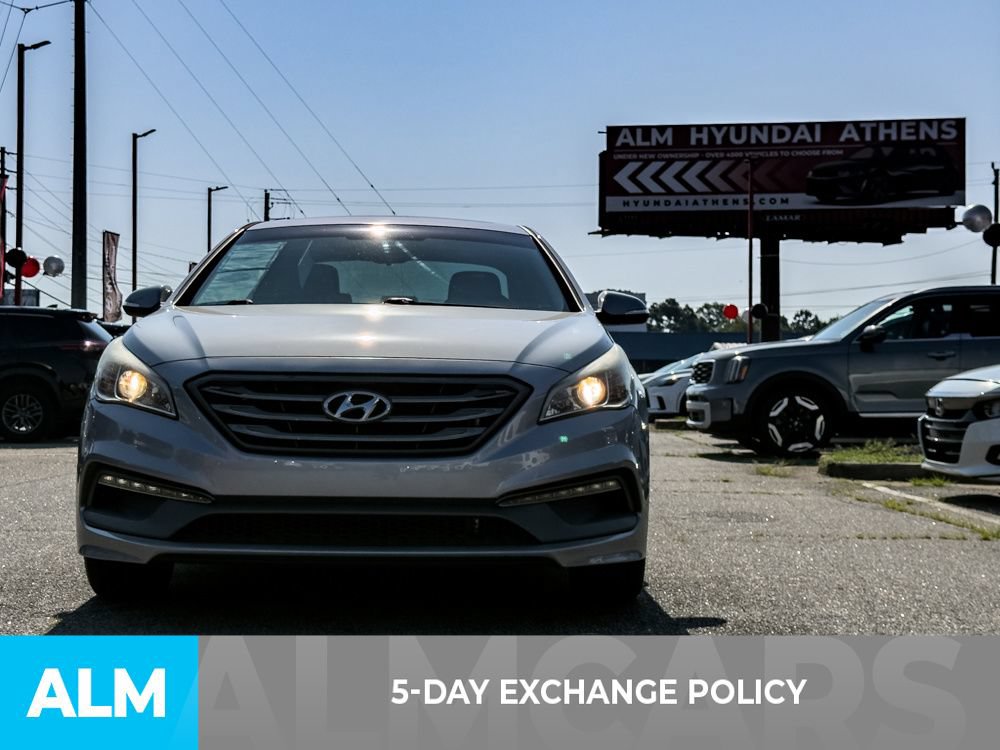 Used 2017 Hyundai Sonata Sport w/ Value Edition Package 02 FWD image 3