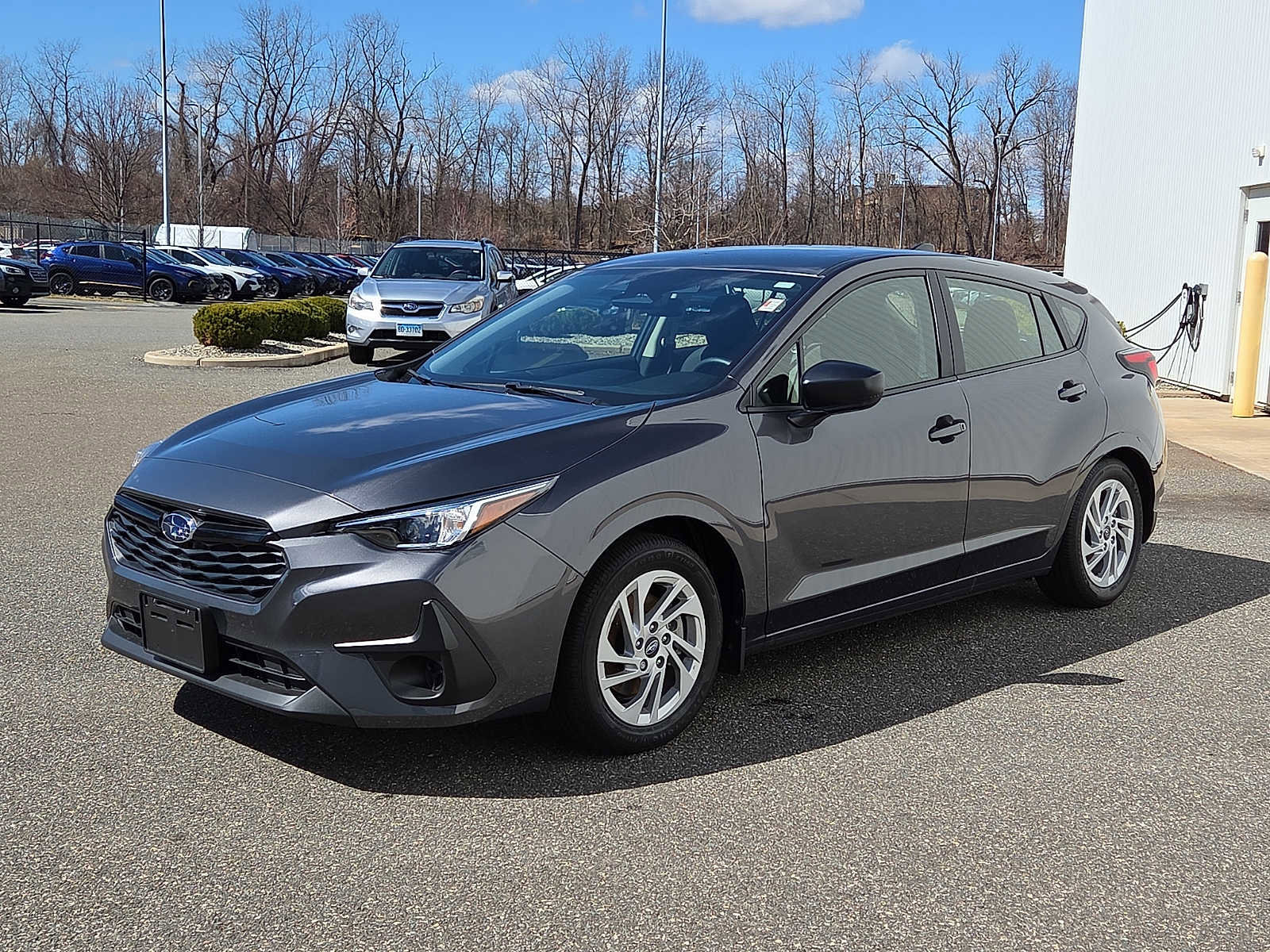 Certified 2025 Subaru Impreza 2.0i image 3