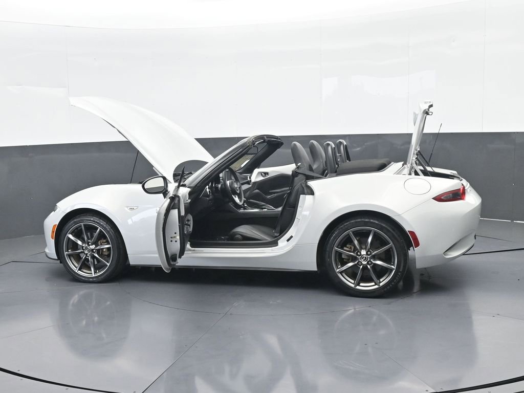 Used 2016 MAZDA MX-5 Miata Grand Touring image 68
