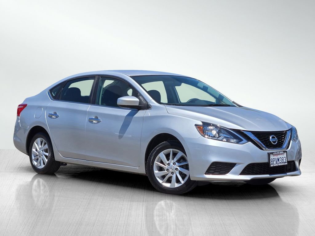 Used 2018 Nissan Sentra S FWD image 2