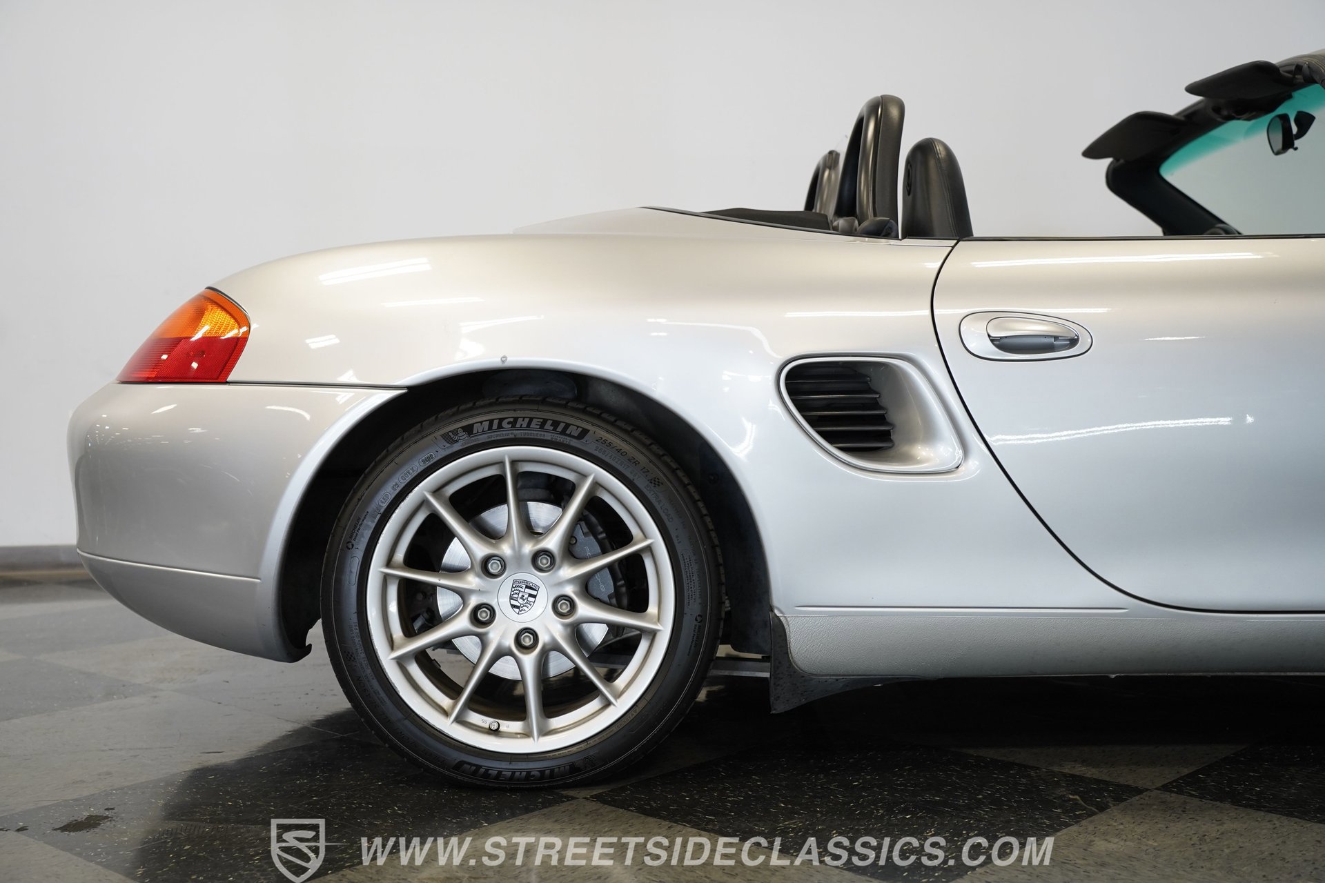 Used 1997 Porsche Boxster image 33
