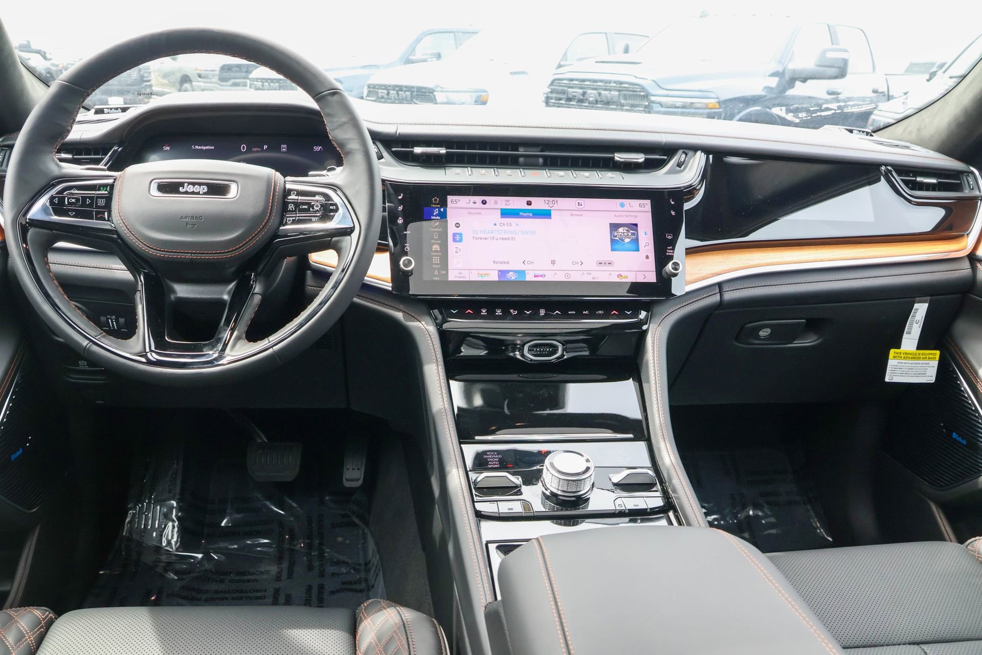 New 2026 Jeep Grand Cherokee Summit AWD/4WD image 16