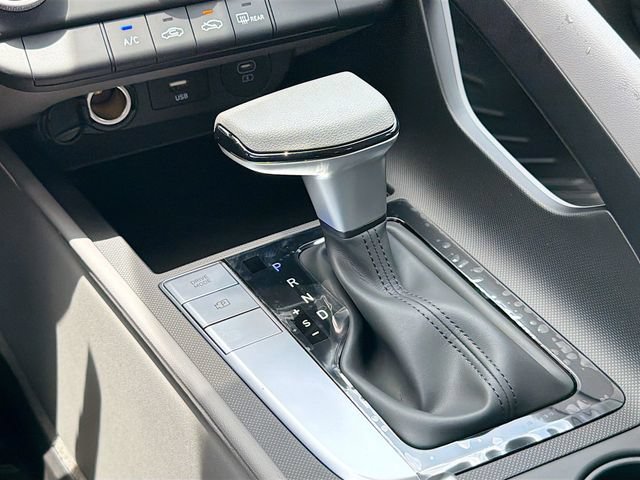 New 2026 Hyundai Elantra SE FWD image 16