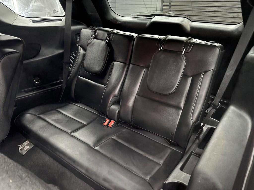 Used 2020 Ford Explorer ST w/ ST Street Pack image 12