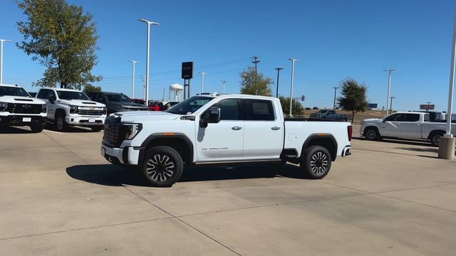 New 2026 GMC Sierra 2500 Denali Ultimate image 5