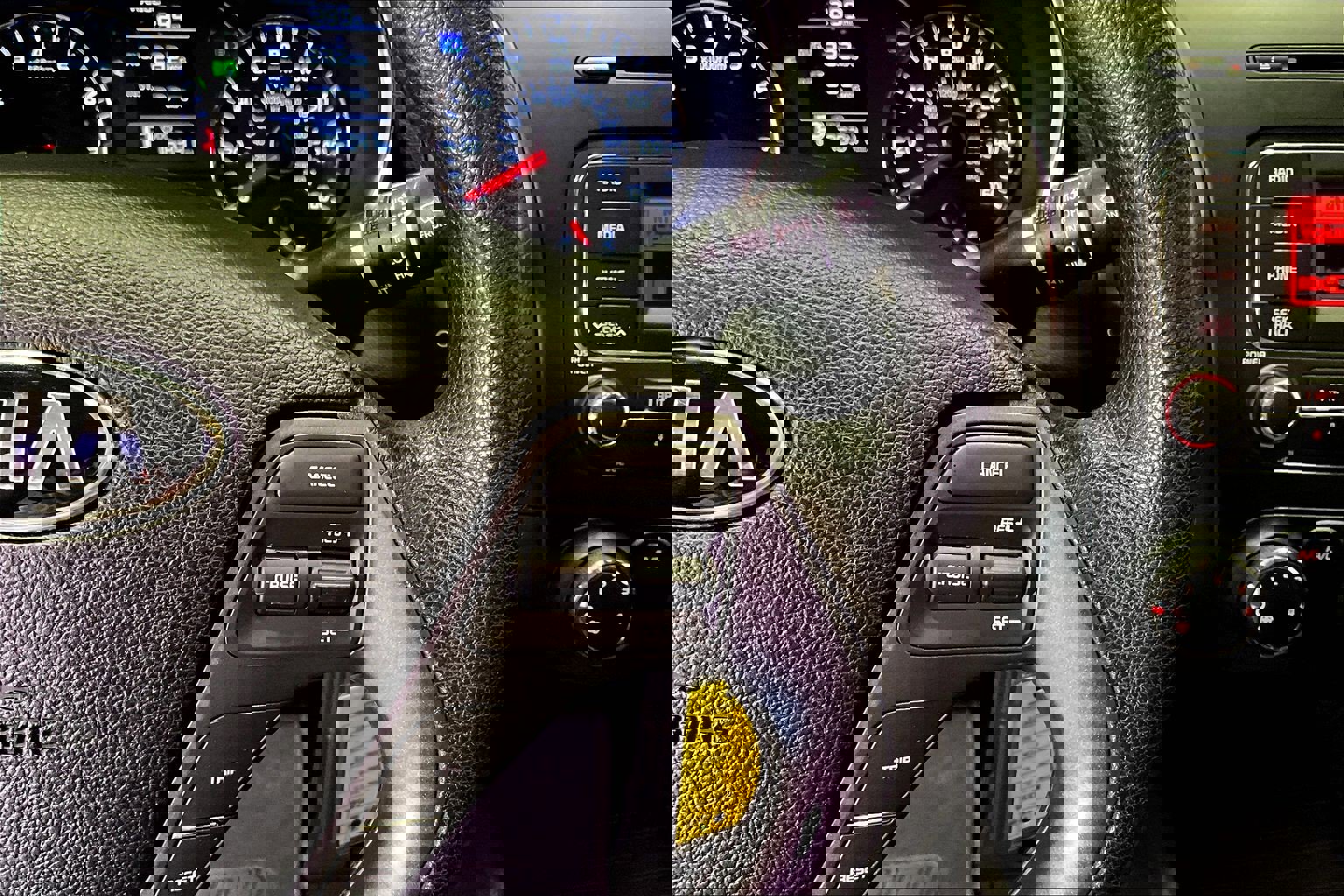 Used 2015 Kia Forte LX w/ Popular Package image 12