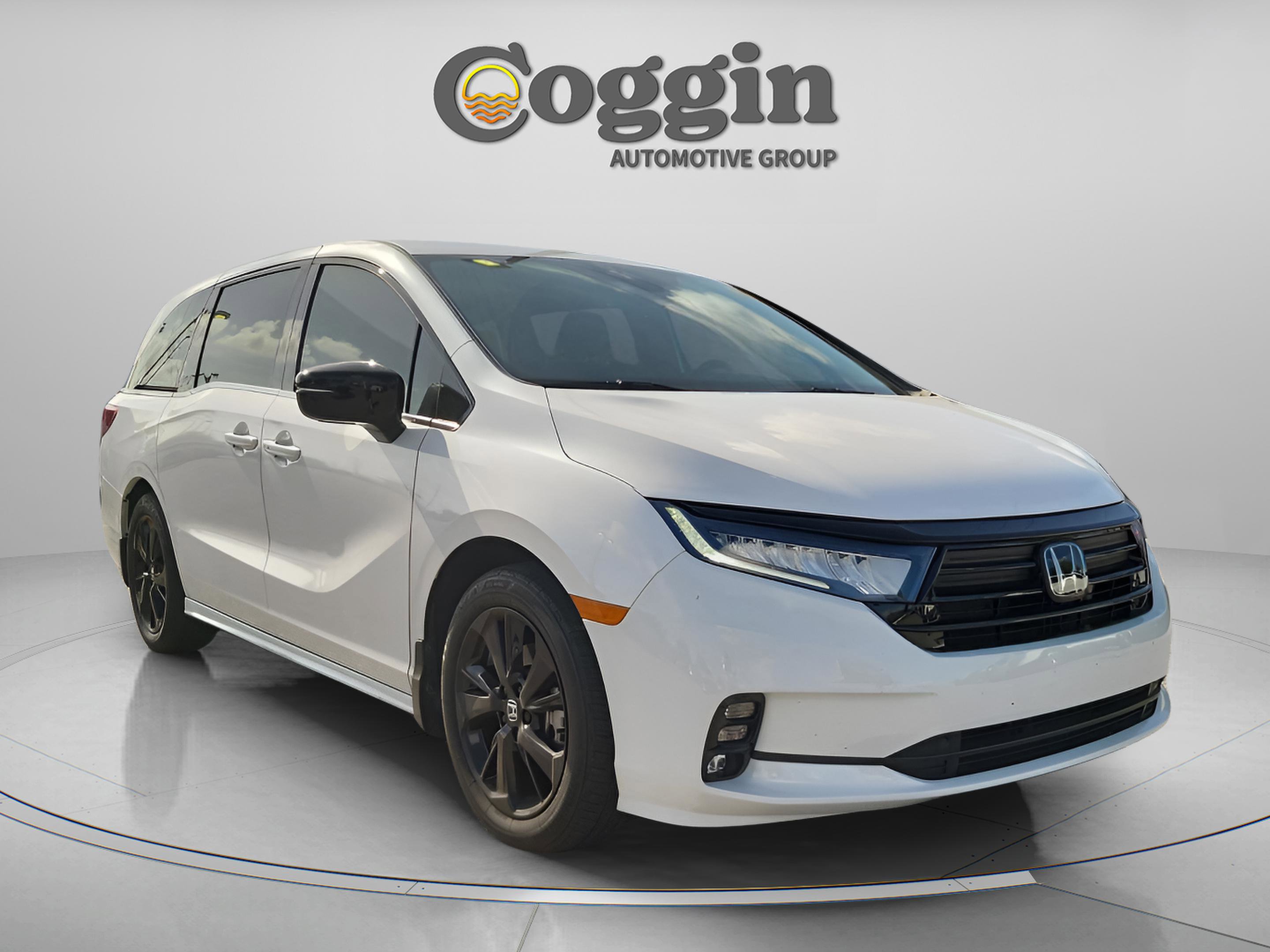 Certified 2024 Honda Odyssey Sport image 8