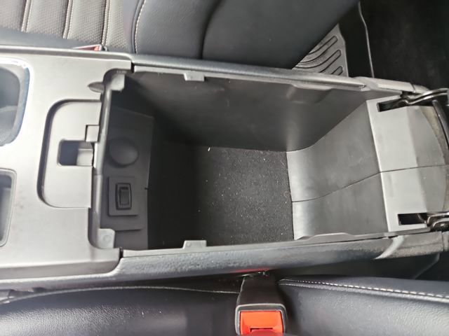 Used 2017 Ford Fusion SE image 26