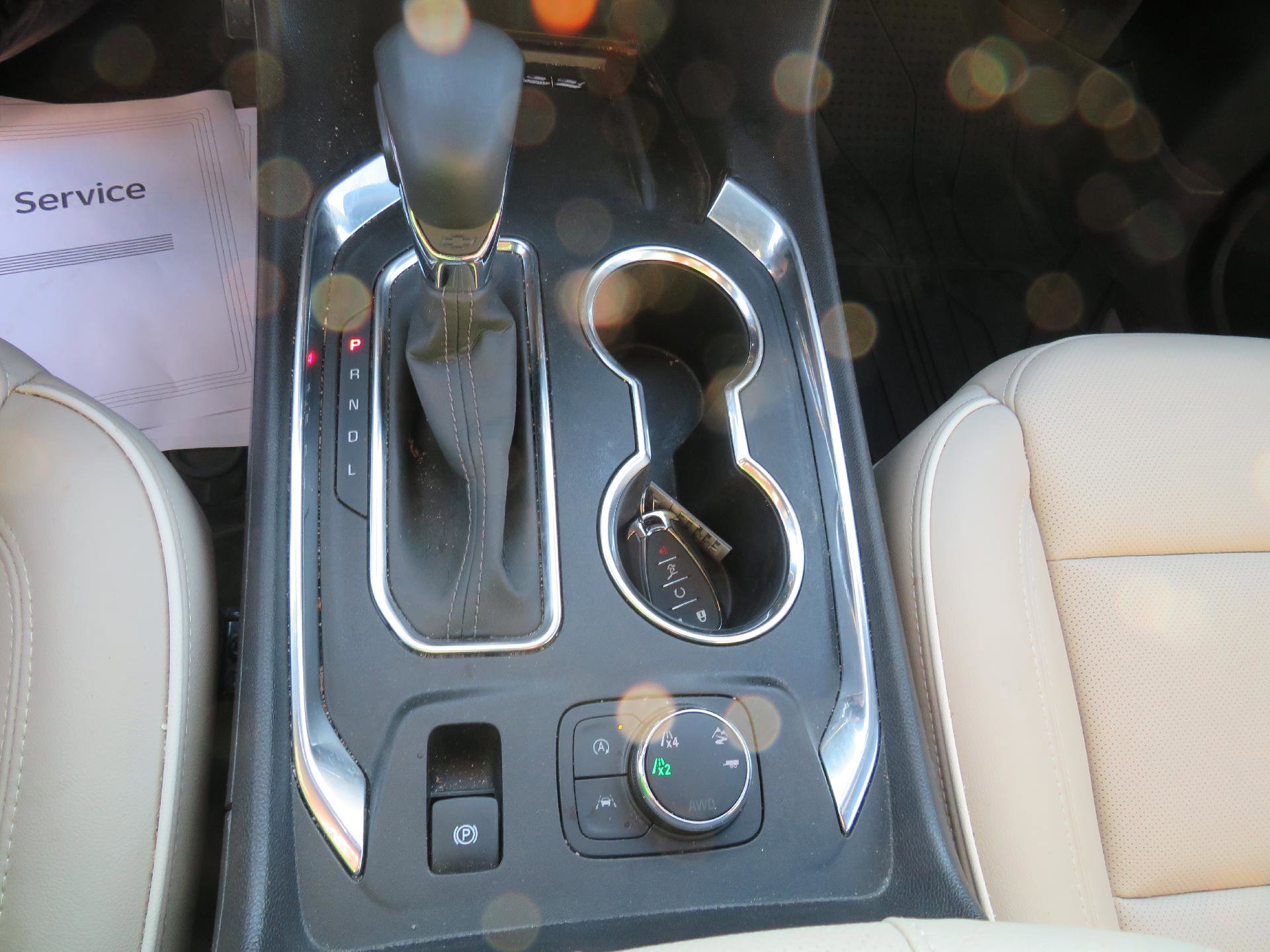 Used 2023 Chevrolet Traverse Premier image 4