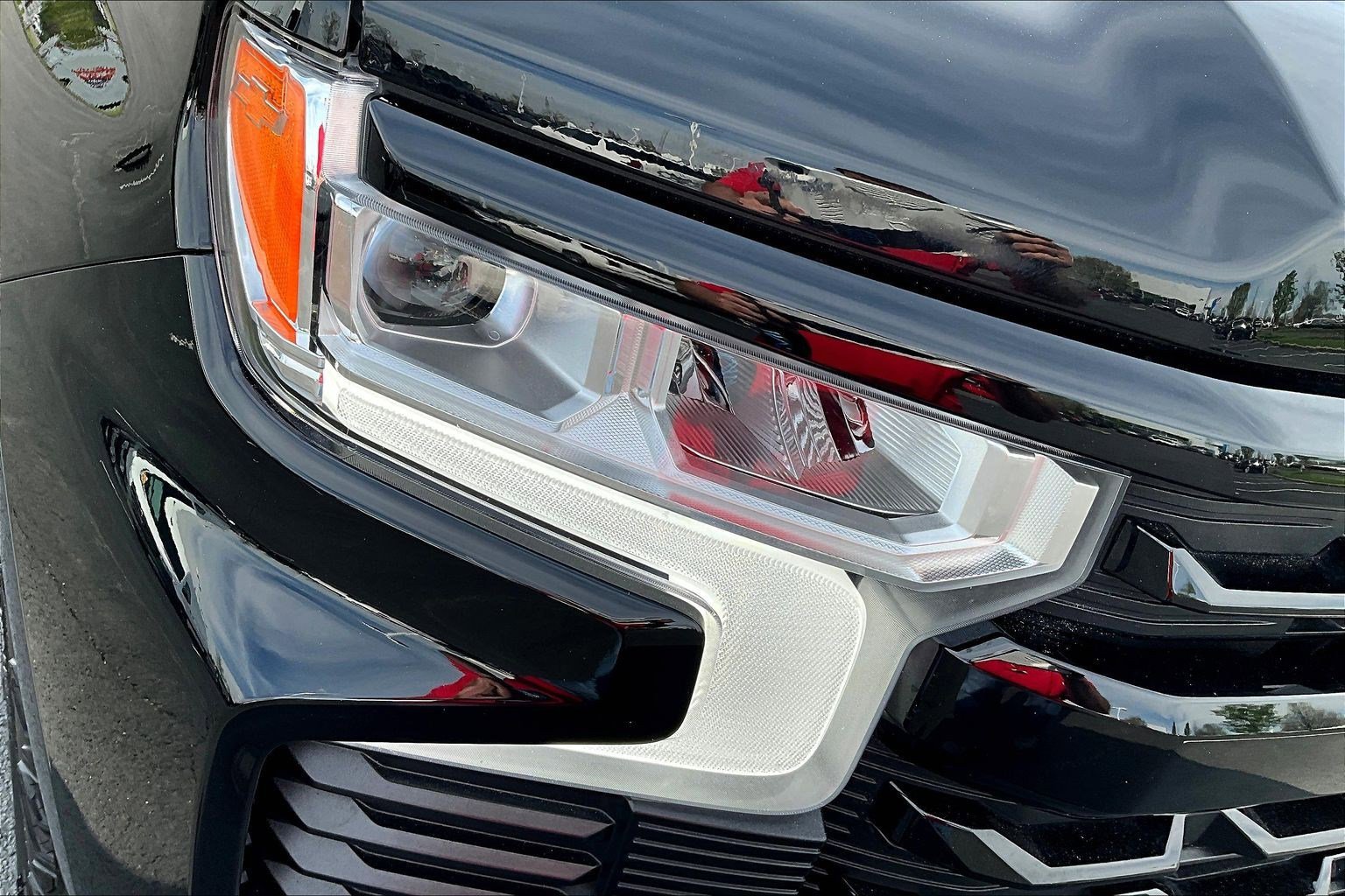 Used 2023 Chevrolet Silverado 1500 LT Trail Boss AWD/4WD image 32