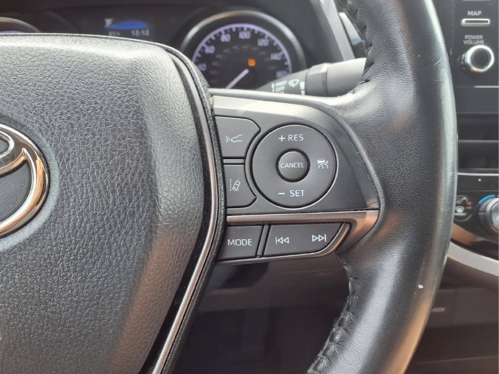 Used 2023 Toyota Camry SE w/ Convenience Package FWD image 15