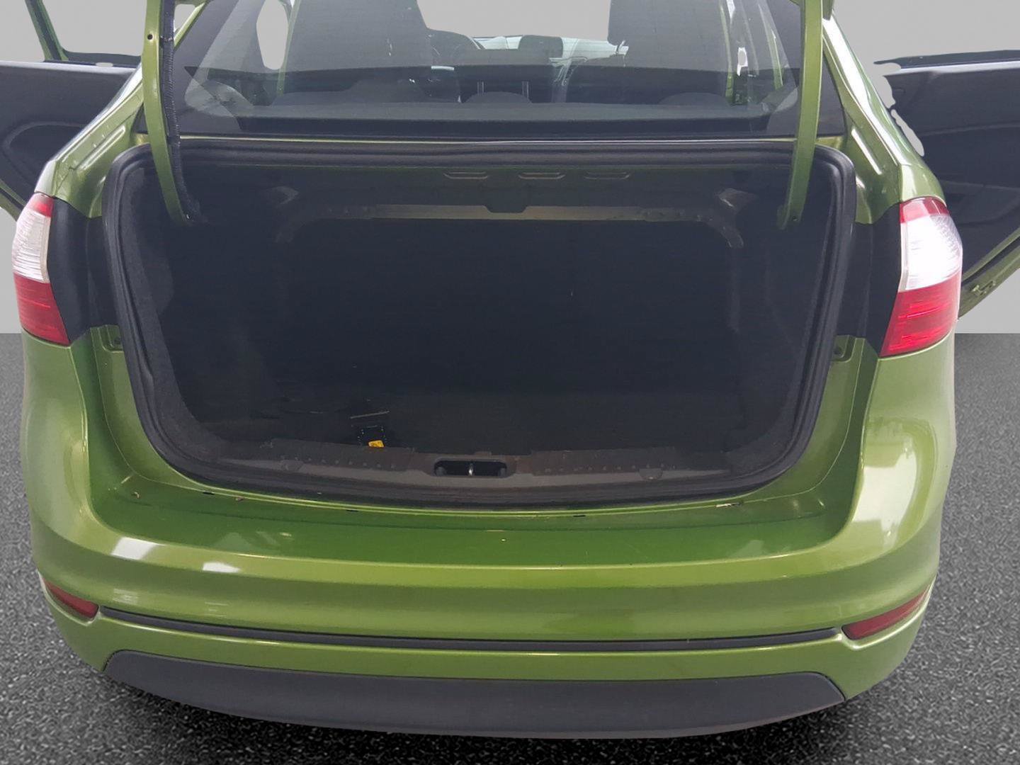 Used 2019 Ford Fiesta SE FWD image 15